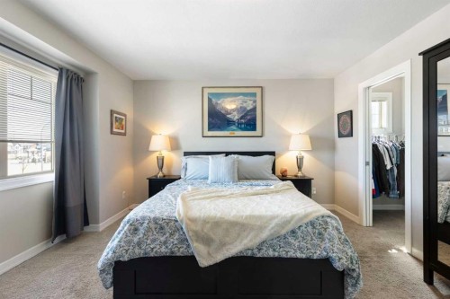125 Copperpond Common Se, Calgary, AB - Indoor Photo Showing Bedroom