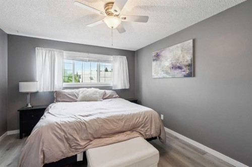 1336 154 Avenue Sw, Calgary, AB - Indoor Photo Showing Bedroom