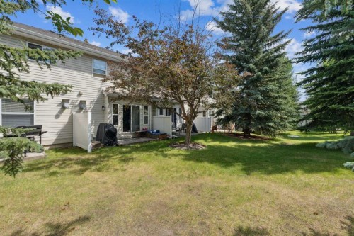 1336 154 Avenue Sw, Calgary, AB - Outdoor