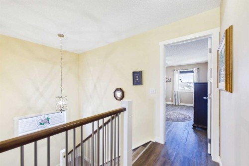 1910 High Park Circle Nw, High River, AB - Indoor Photo Showing Other Room