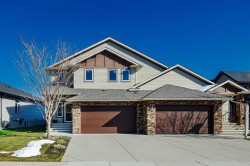 1910 High Park Circle NWHigh River, AB T1V 0E7