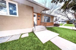 5219 Valiant Drive NW Calgary, AB T3A 0Y6