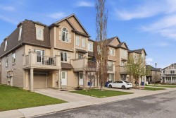 52 Windstone Green SWAirdrie, AB T4B 0N5