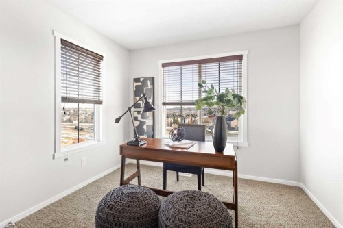 83 Evansview Gardens Nw, Calgary, AB - Indoor Photo Showing Office