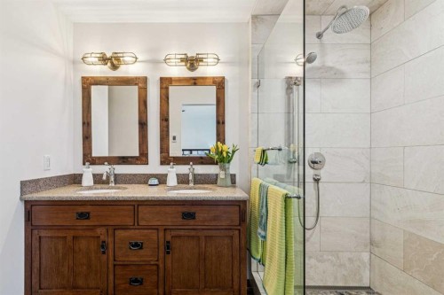 127 Mt Assiniboine Circle Se, Calgary, AB 