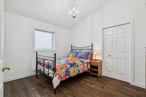 127 Mt Assiniboine Circle Se, Calgary, AB 