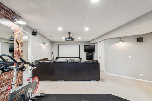 127 Mt Assiniboine Circle Se, Calgary, AB 