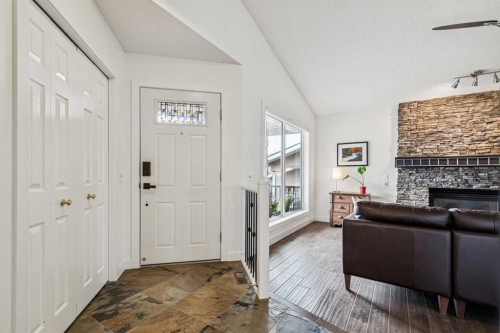 127 Mt Assiniboine Circle Se, Calgary, AB 