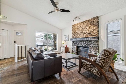 127 Mt Assiniboine Circle Se, Calgary, AB 