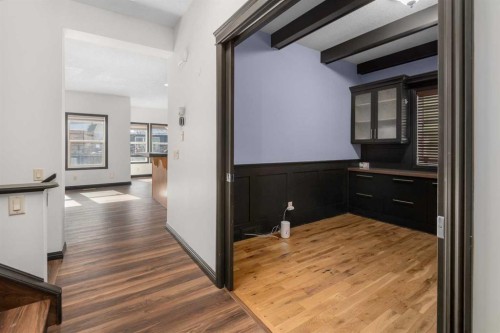 18 Autumn Circle Se, Calgary, AB - Indoor Photo Showing Other Room