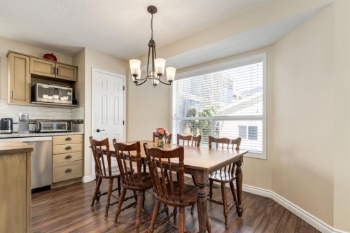 34 Arbour Crest Circle Nw, Calgary, AB - Indoor Photo Showing Dining Room