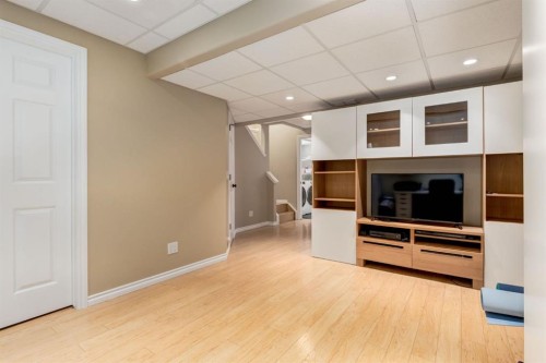 34 Arbour Crest Circle Nw, Calgary, AB - Indoor