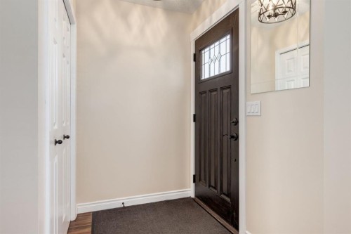 34 Arbour Crest Circle Nw, Calgary, AB - Indoor Photo Showing Other Room