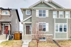 18 Willow Crescent Okotoks, AB T1S 5S2