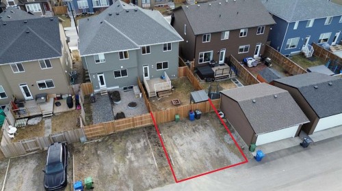 18 Willow Crescent, Okotoks, AB - Outdoor
