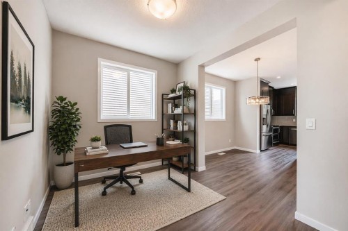 18 Willow Crescent, Okotoks, AB - Indoor Photo Showing Office