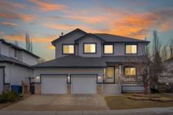 113 West Creek Pond Chestermere, AB T1X 1H4