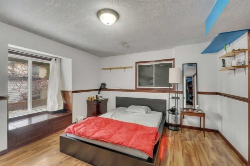 113 West Creek Pond, Chestermere, AB - Indoor Photo Showing Bedroom