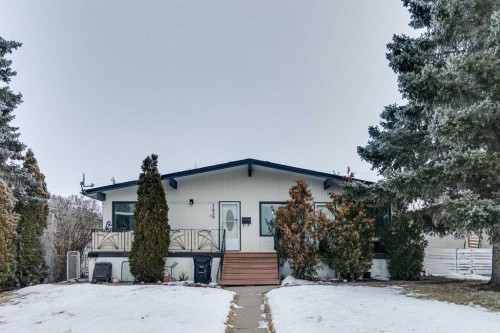 1440 45 Street Sw, Calgary, AB - Outdoor