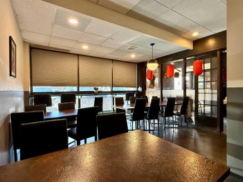 1009 Mayor Magrath Drive South, Lethbridge, AB 