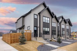 1061 Sailfin Heath Rural Rocky View County, AB T3Z 0J6