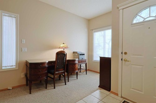 13 Scimitar Heath Nw, Calgary, AB - Indoor Photo Showing Office