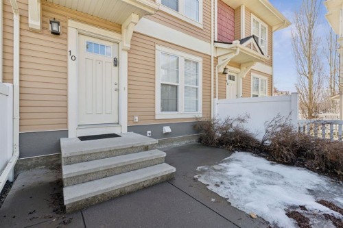 10 Auburn Bay Common Se, Calgary, AB - Outdoor