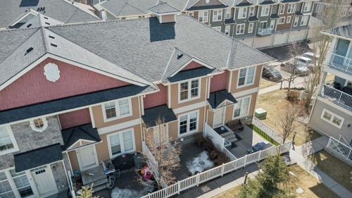 10 Auburn Bay Common Se, Calgary, AB - Outdoor