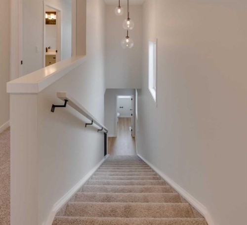 1273 Creekview Drive Sw, Calgary, AB - Indoor Photo Showing Other Room