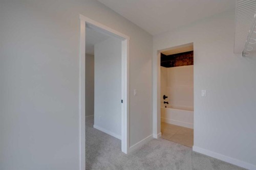 1273 Creekview Drive Sw, Calgary, AB - Indoor Photo Showing Other Room