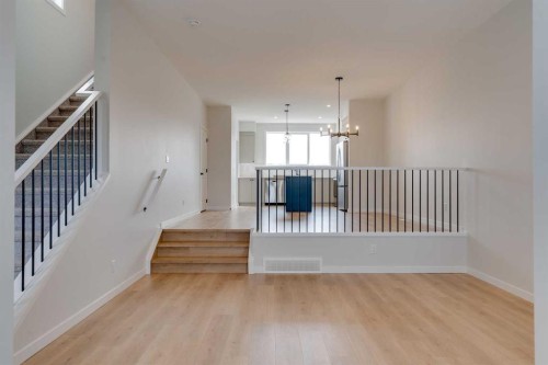 1273 Creekview Drive Sw, Calgary, AB - Indoor Photo Showing Other Room