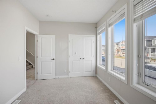 96 Red Embers Crescent Ne, Calgary, AB 