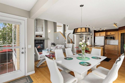 180 Cranfield Park Se, Calgary, AB - Indoor Photo Showing Dining Room