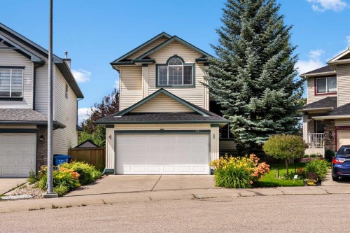 180 Cranfield Park Se, Calgary, AB - Outdoor