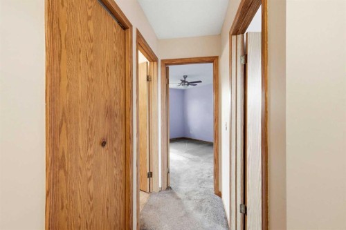 4B Millview Way Sw, Calgary, AB - Indoor Photo Showing Other Room