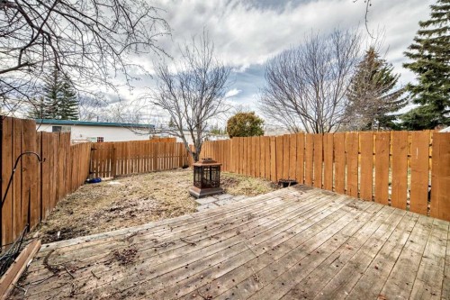 6909 Ranchero Road Nw, Calgary, AB - Outdoor With Deck Patio Veranda