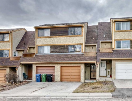 6909 Ranchero Road Nw, Calgary, AB - Outdoor With Facade