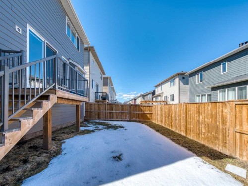 62 Yorkstone Heath Sw, Calgary, AB - Outdoor