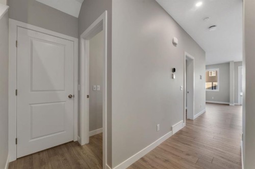 24 Corner Glen Green Ne, Calgary, AB - Indoor Photo Showing Other Room