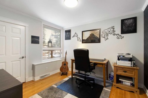 656 Willow Brook Drive Se, Calgary, AB - Indoor