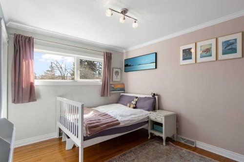 656 Willow Brook Drive Se, Calgary, AB - Indoor Photo Showing Bedroom