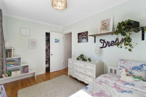 656 Willow Brook Drive Se, Calgary, AB - Indoor Photo Showing Bedroom