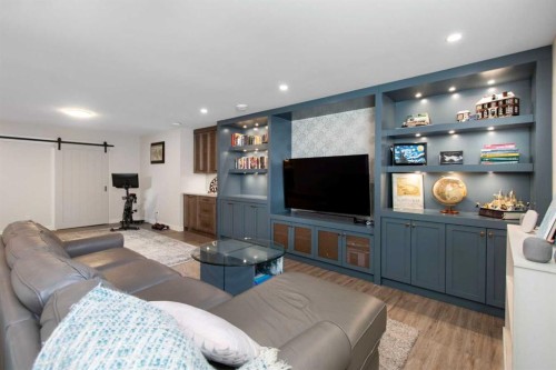 656 Willow Brook Drive Se, Calgary, AB - Indoor