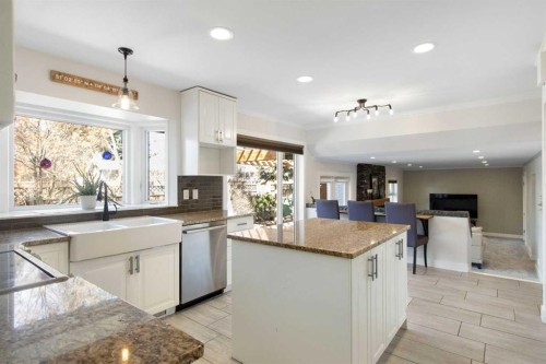 656 Willow Brook Drive Se, Calgary, AB - Indoor Photo Showing Kitchen With Double Sink