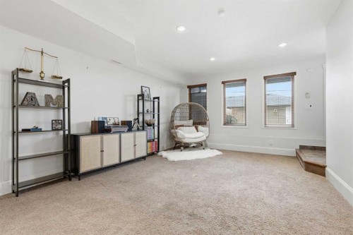 2517 21 Street Sw, Calgary, AB - Indoor