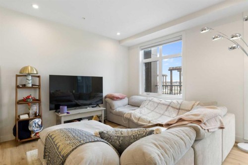 6103-200 Seton Circle Se, Calgary, AB - Indoor Photo Showing Living Room