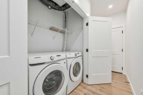6103-200 Seton Circle Se, Calgary, AB - Indoor Photo Showing Laundry Room