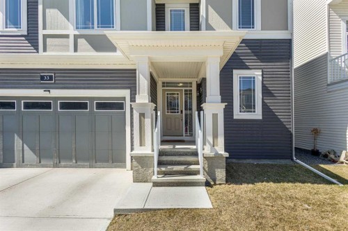 33 Carringham Heights Nw, Calgary, AB - Outdoor With Facade