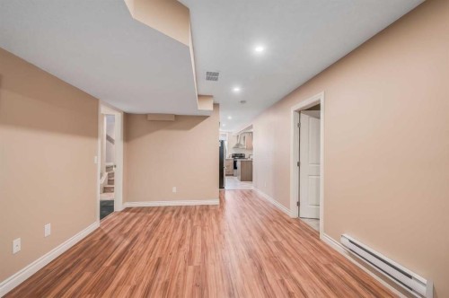 92 2A Street, High River, AB - Indoor Photo Showing Other Room