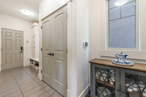 52 Aspen Summit Drive Sw, Calgary, AB - Indoor Photo Showing Other Room